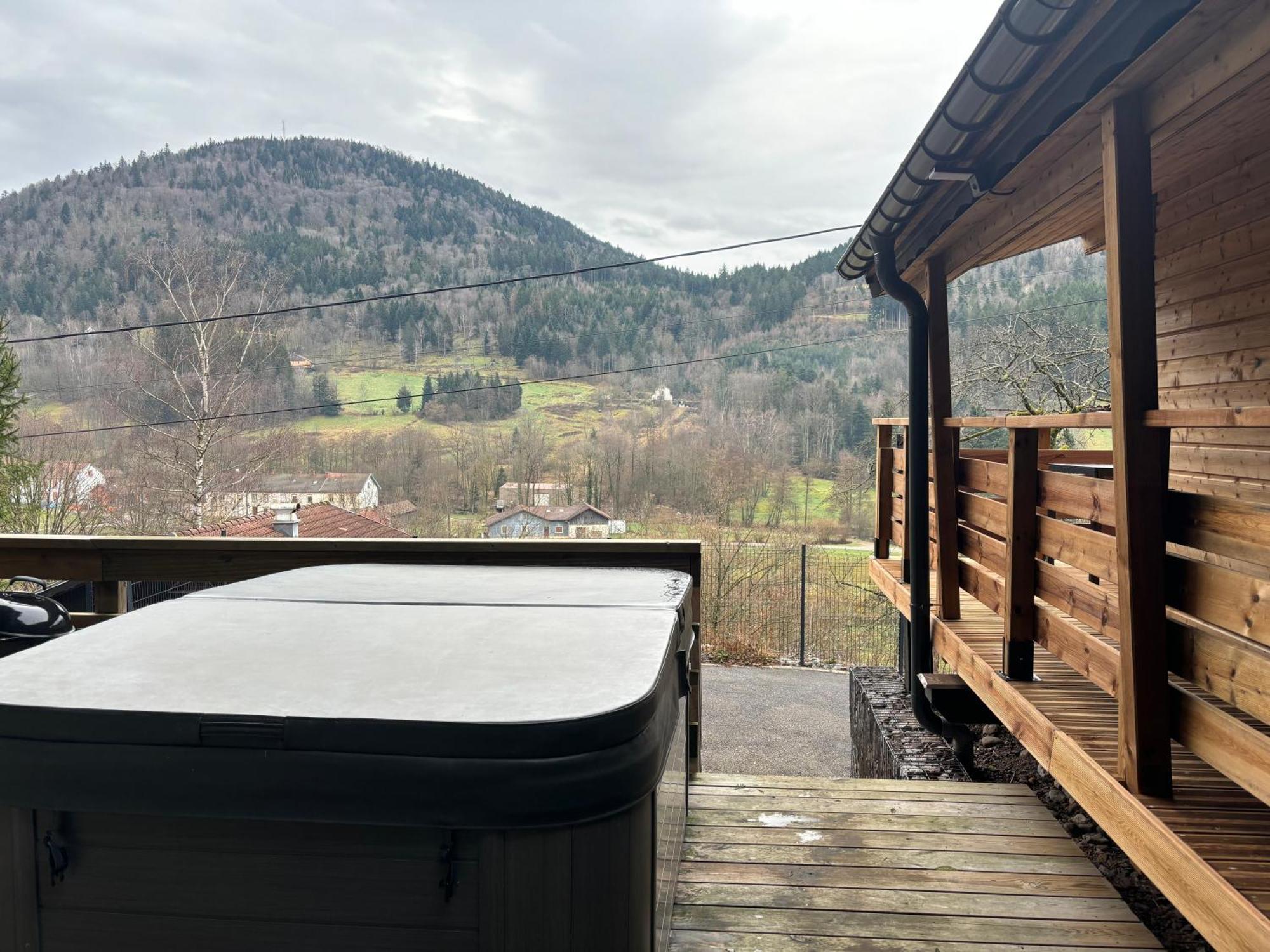 Chalet Du Faubourg & Jacuzzi, Proximite Gerardmer & La Bresse Rochesson 외부 사진