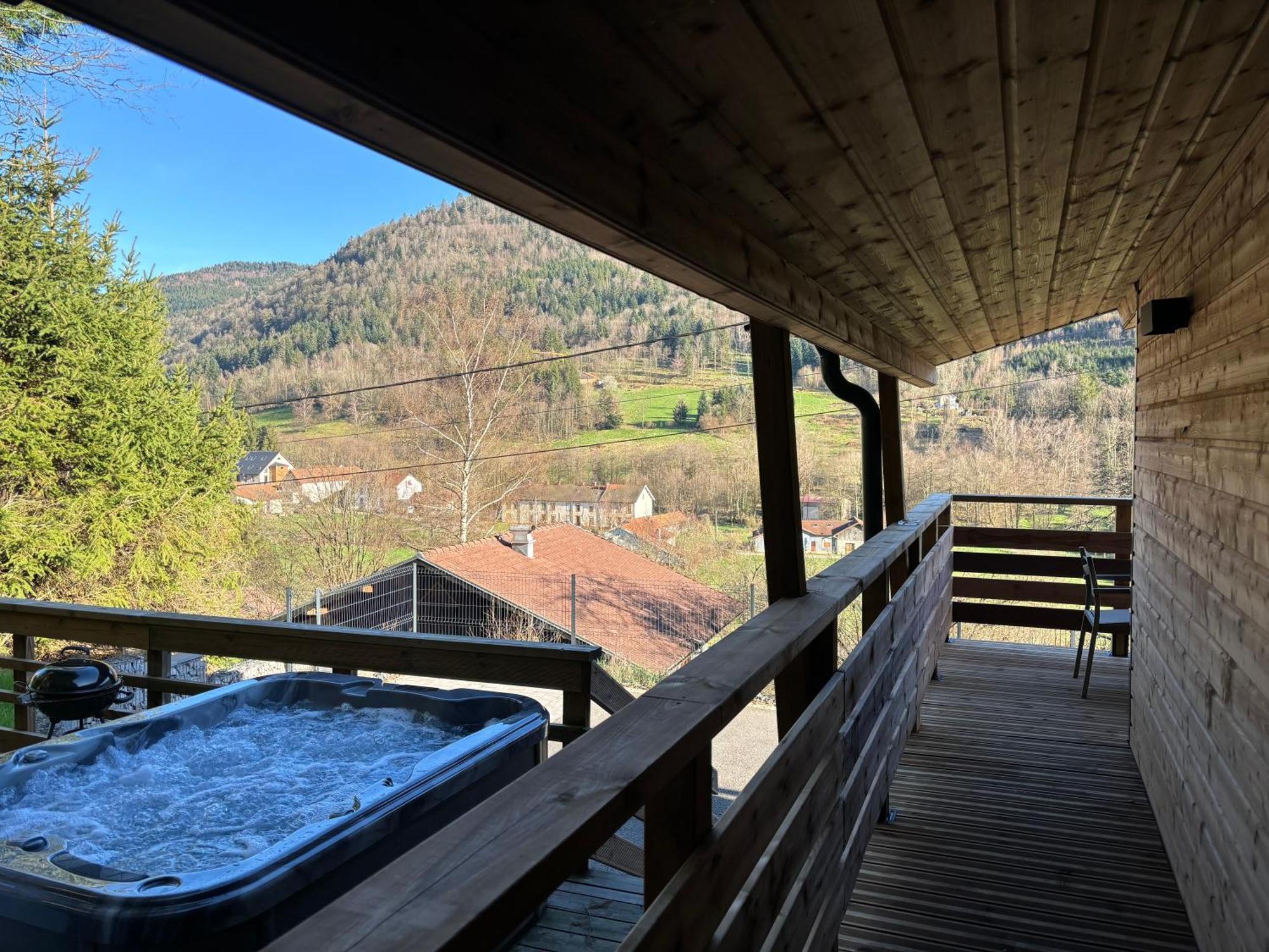 Chalet Du Faubourg & Jacuzzi, Proximite Gerardmer & La Bresse Rochesson 외부 사진